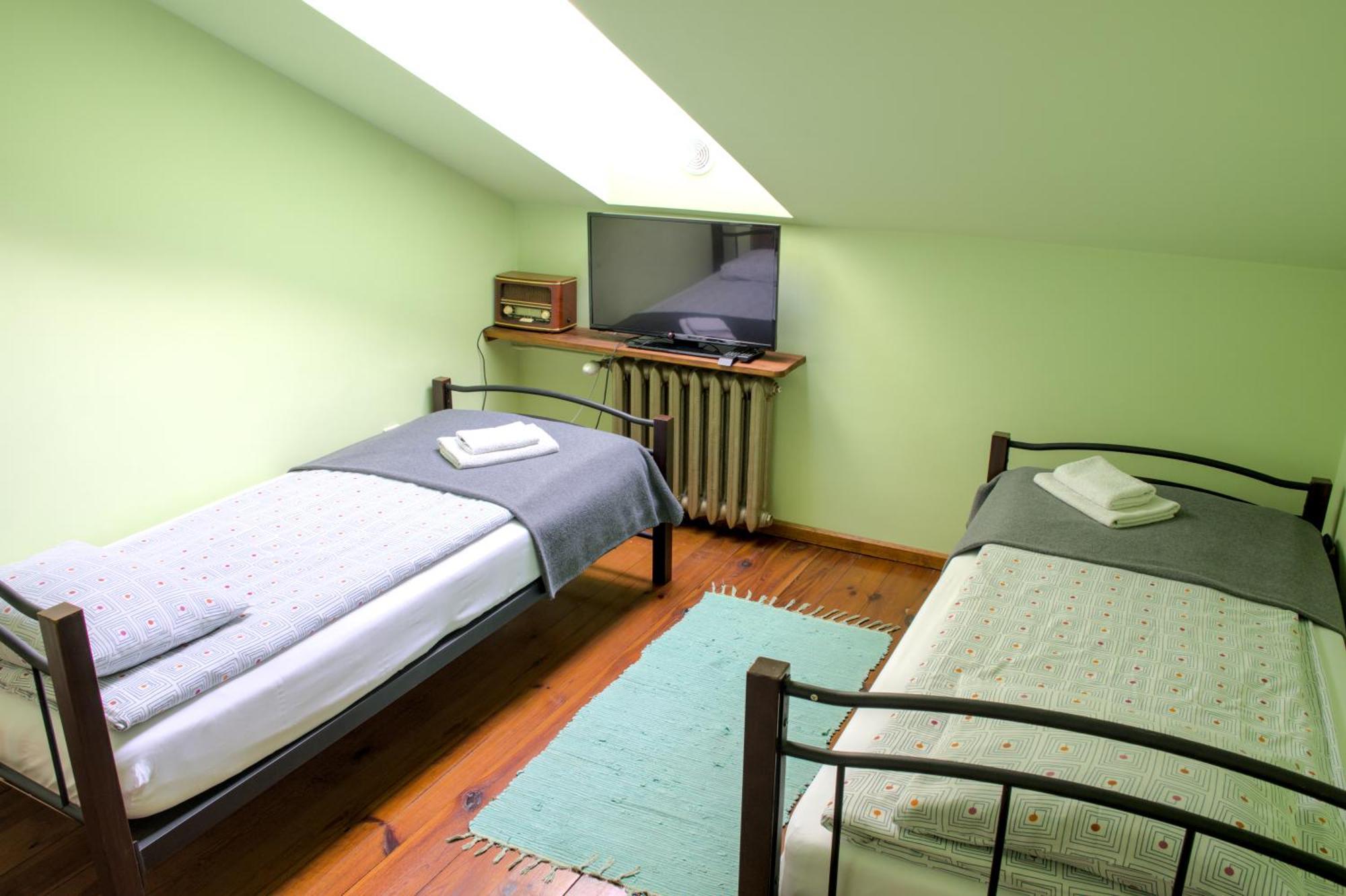 Bed and Breakfast Gosciniec Kocmierzow Sandomierz Esterno foto