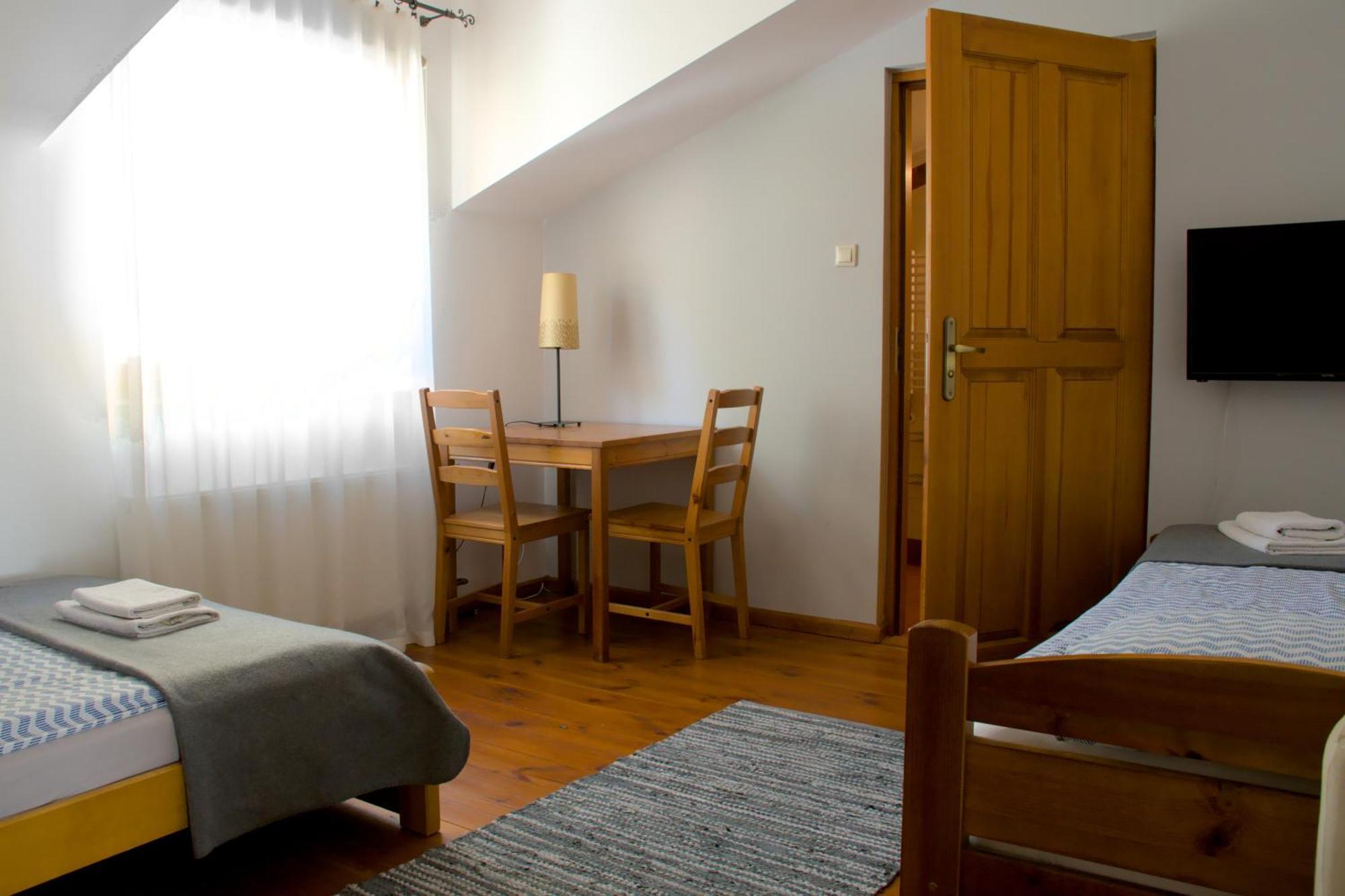 Bed and Breakfast Gosciniec Kocmierzow Sandomierz Esterno foto