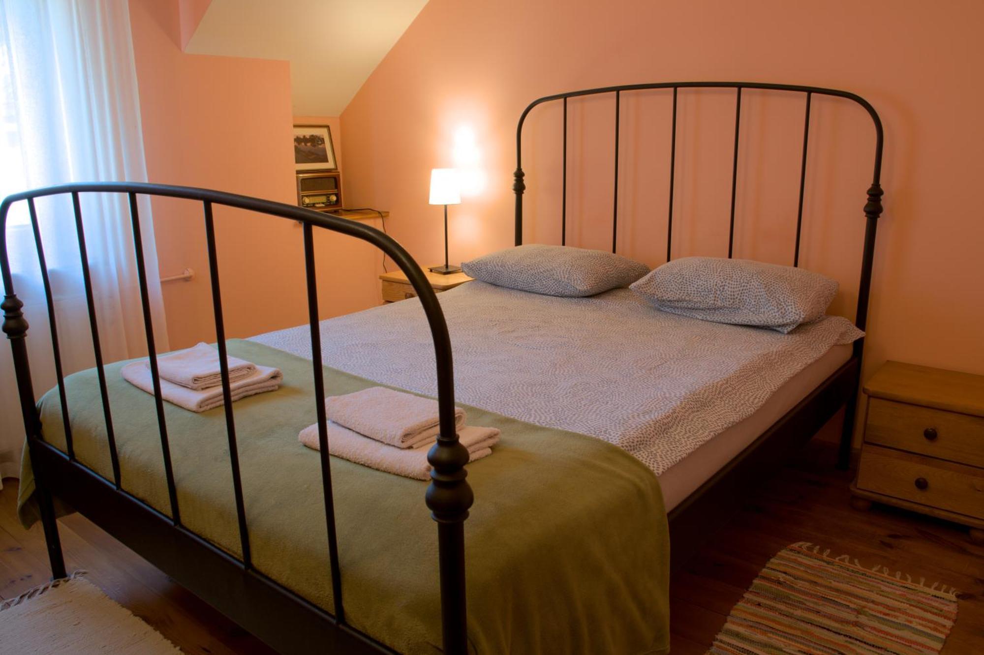 Bed and Breakfast Gosciniec Kocmierzow Sandomierz Esterno foto