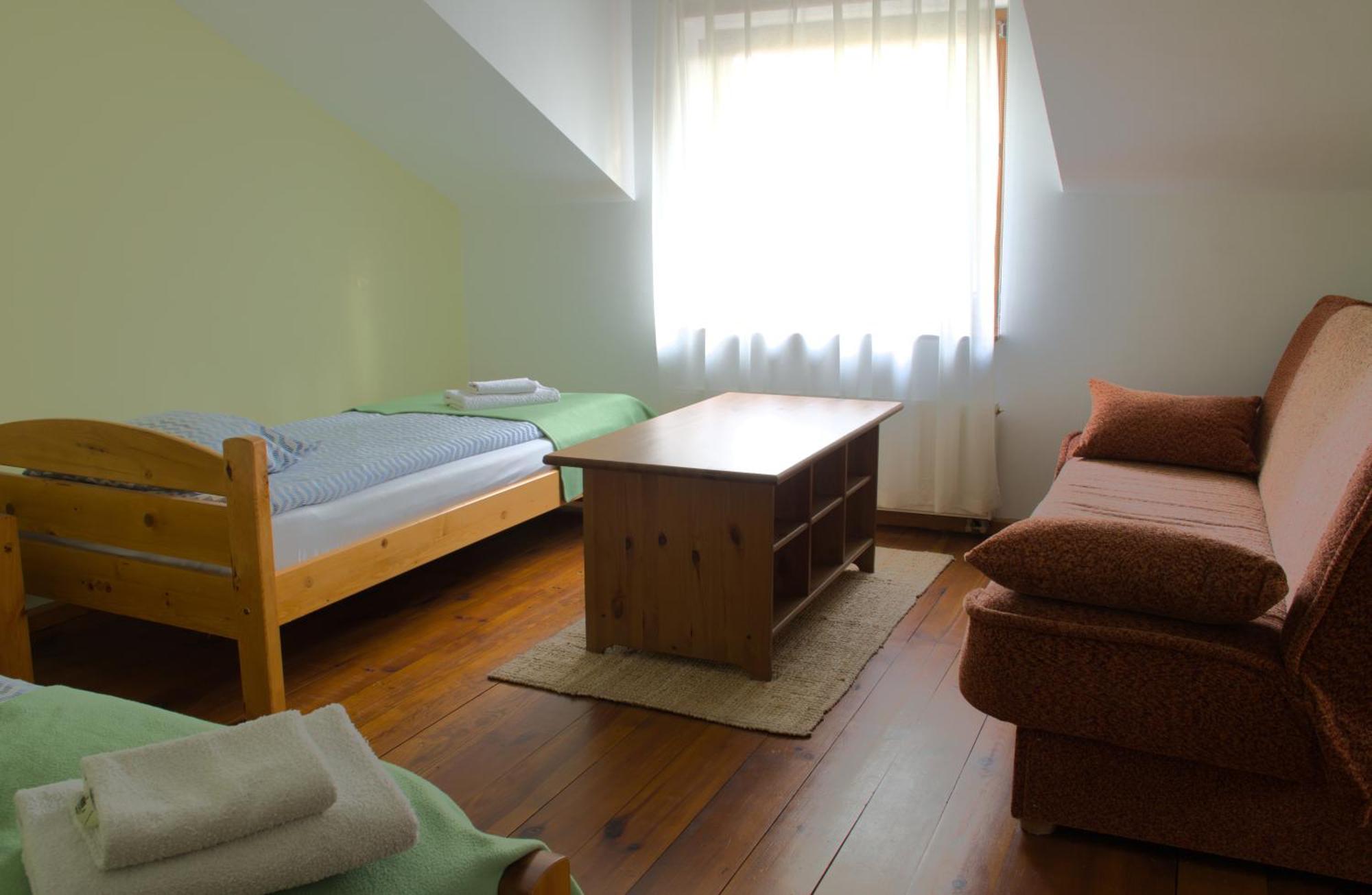 Bed and Breakfast Gosciniec Kocmierzow Sandomierz Esterno foto