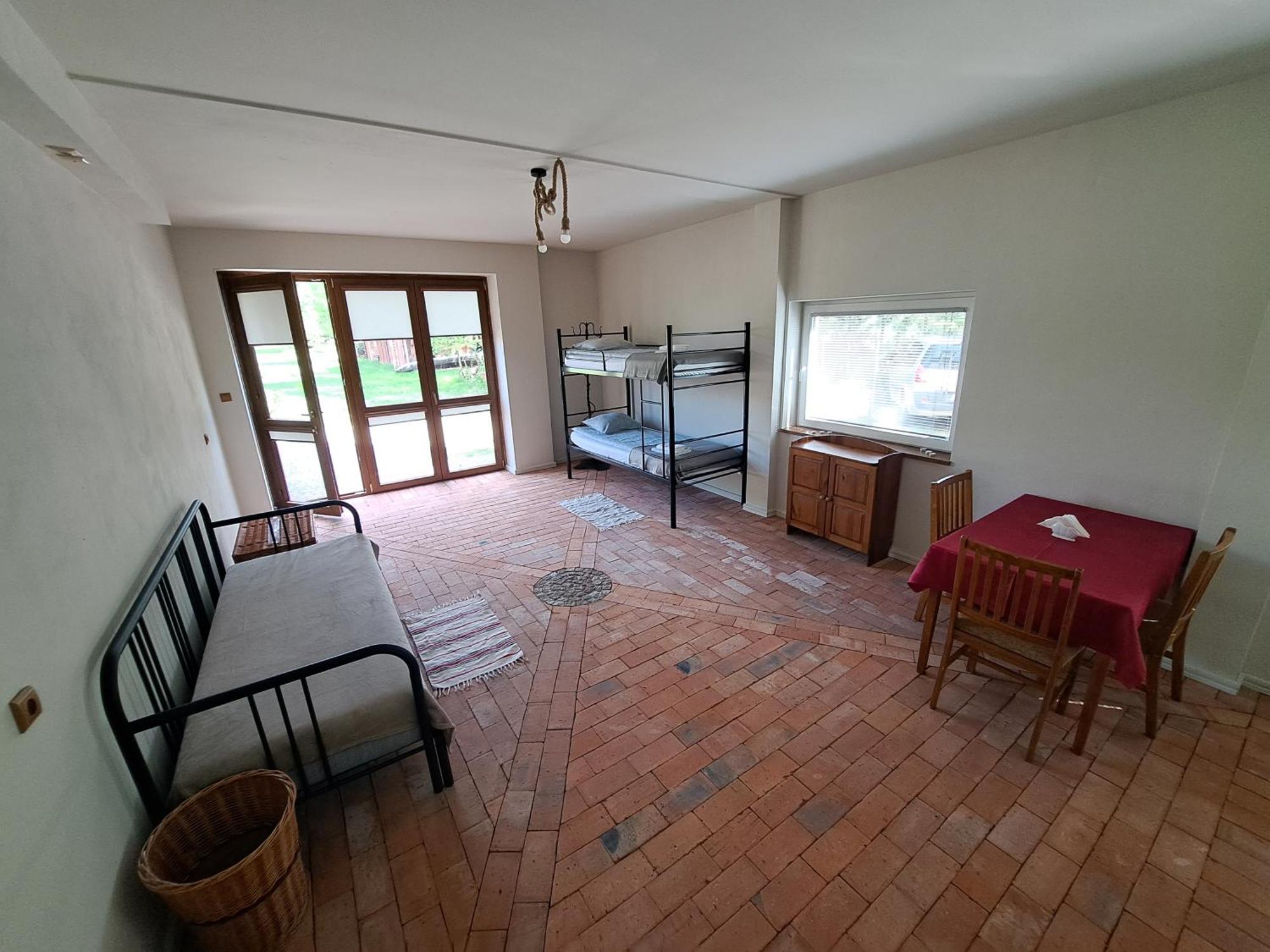 Bed and Breakfast Gosciniec Kocmierzow Sandomierz Esterno foto
