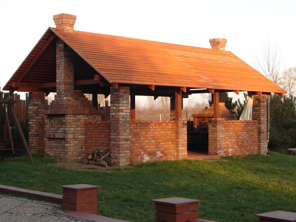 Bed and Breakfast Gosciniec Kocmierzow Sandomierz Esterno foto