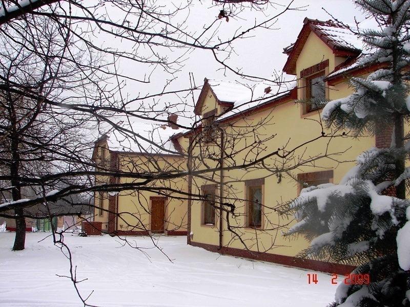 Bed and Breakfast Gosciniec Kocmierzow Sandomierz Esterno foto